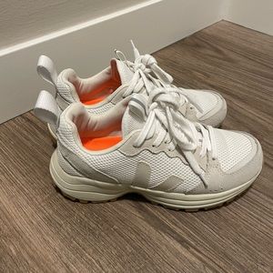Veja venturi sneaker